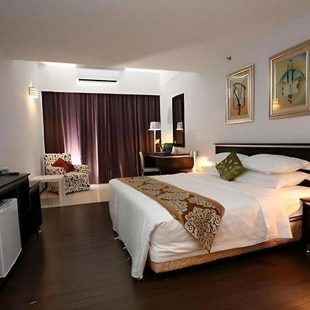 Ritz Garden Hotel Ipoh Esterno foto