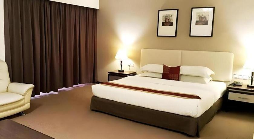 Ritz Garden Hotel Ipoh Esterno foto