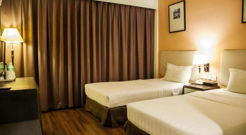 Ritz Garden Hotel Ipoh Esterno foto