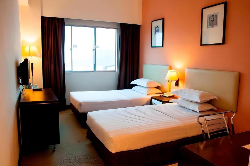 Ritz Garden Hotel Ipoh Esterno foto
