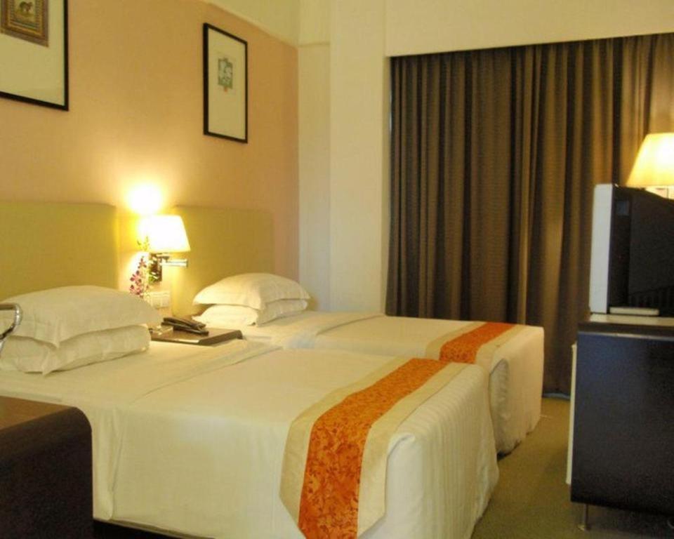 Ritz Garden Hotel Ipoh Esterno foto