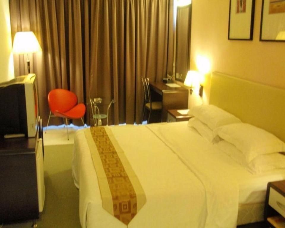 Ritz Garden Hotel Ipoh Esterno foto